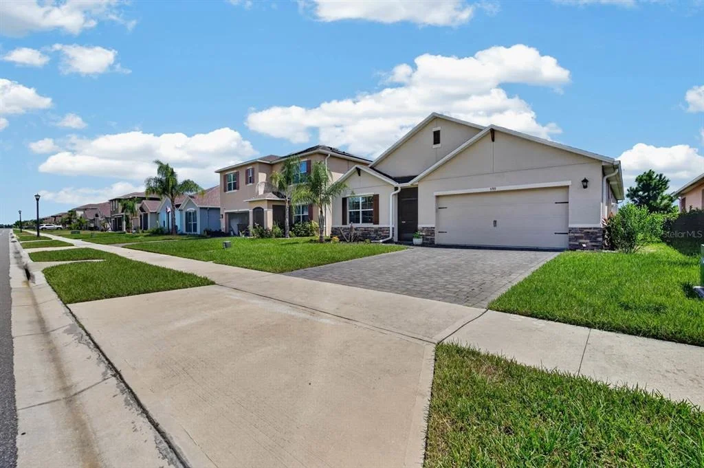 Photo of 599 LAZIO CIRCLE