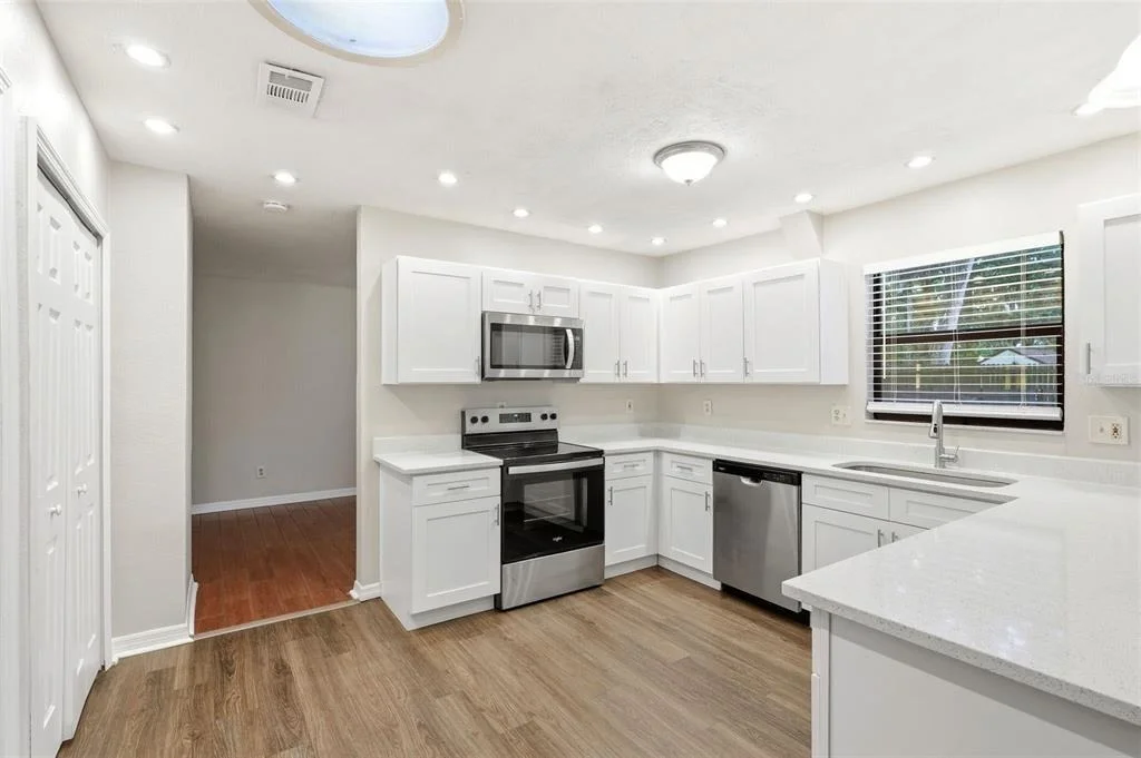 Photo of 483 SPRUCEVIEW DRIVE
