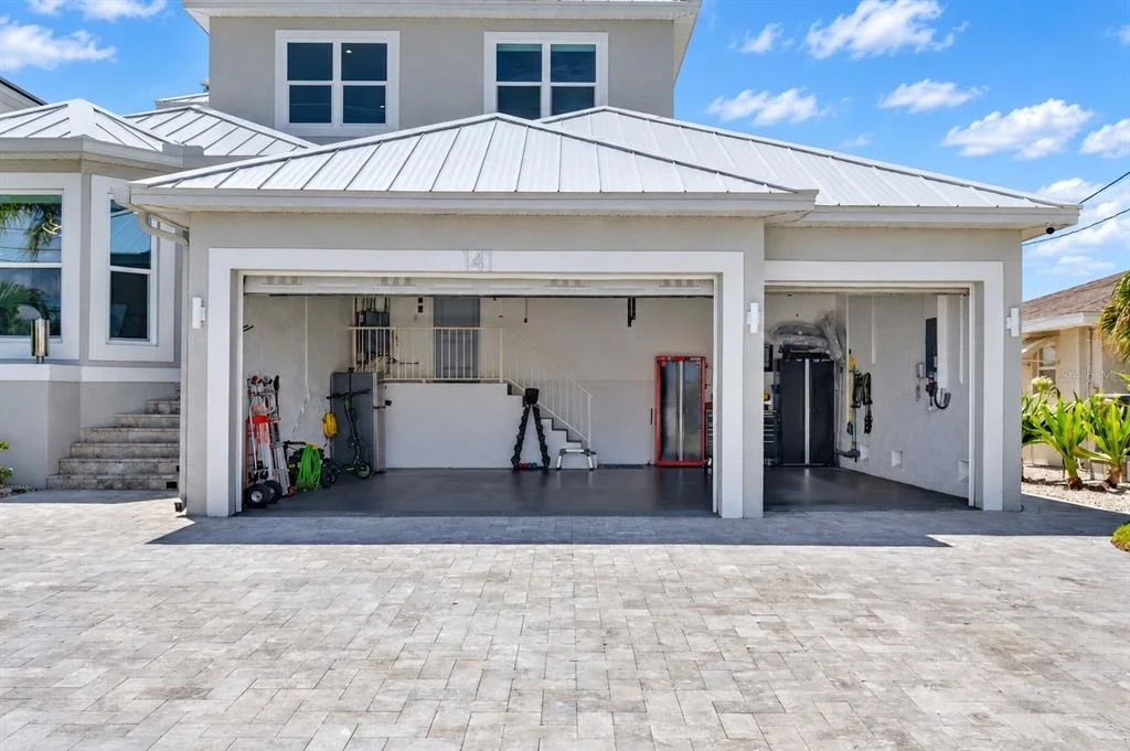 Photo of 141 BAYSIDE DRIVE