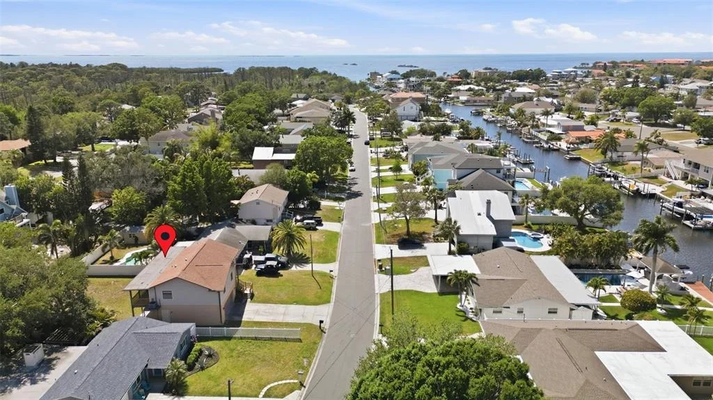 Photo of 334 CROSSWINDS DRIVE