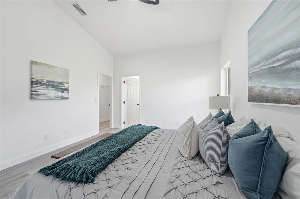 Photo of 3656 EVERSHOLT STREET