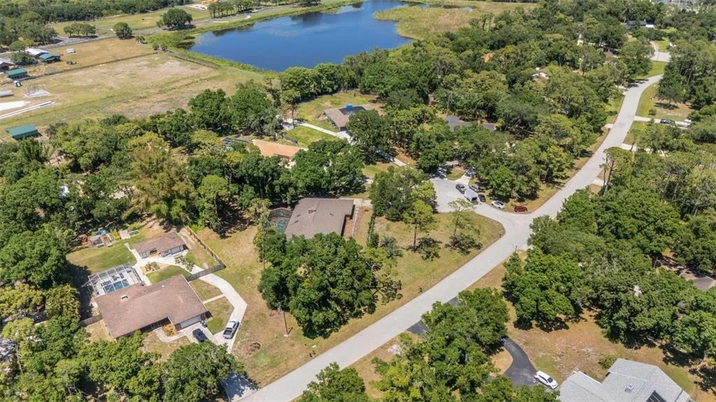 Photo of 10604 FOREST RUN DRIVE