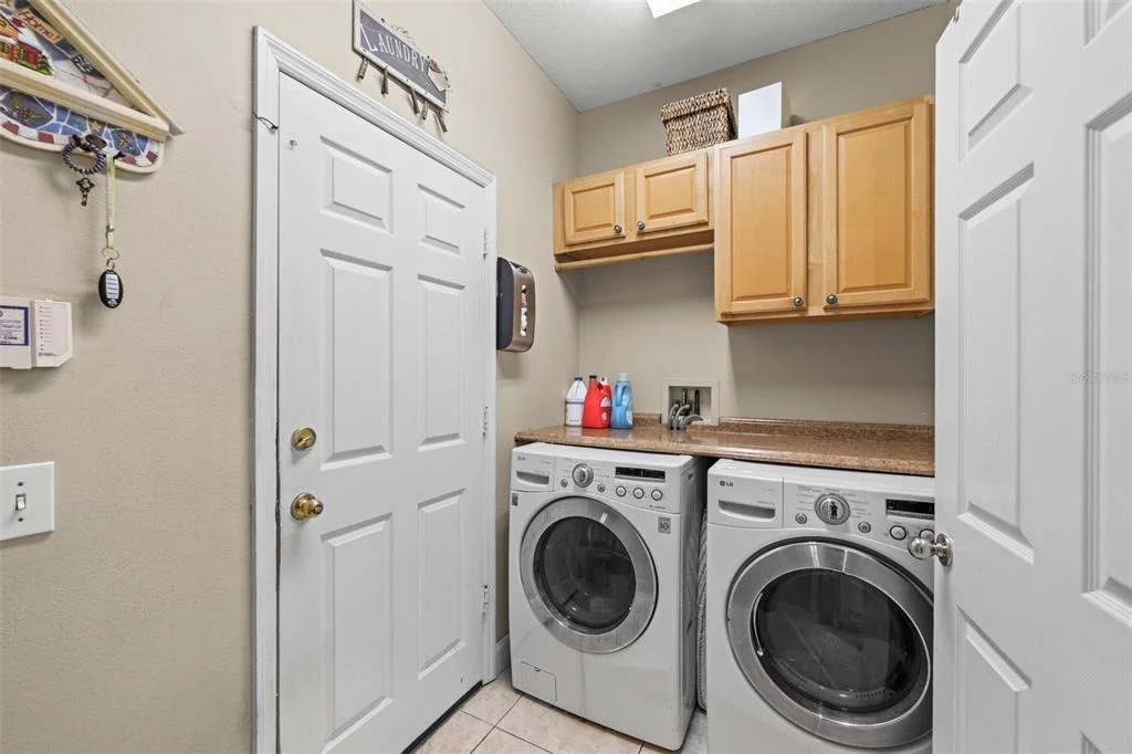 Photo of 743 STONECREST DRIVE