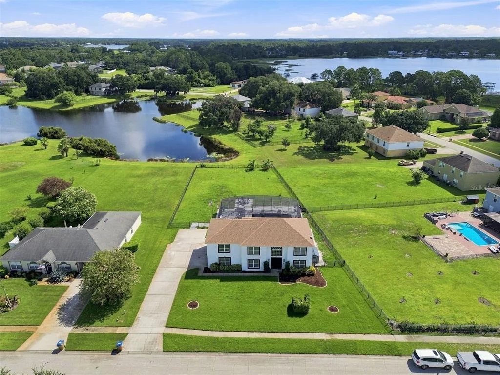 Photo of 6113 WATERFIELD WAY