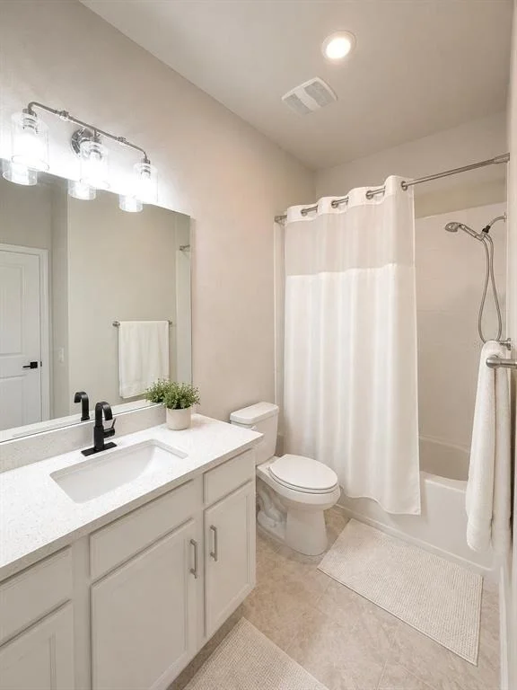 Photo of 17152 CERCIS LOOP