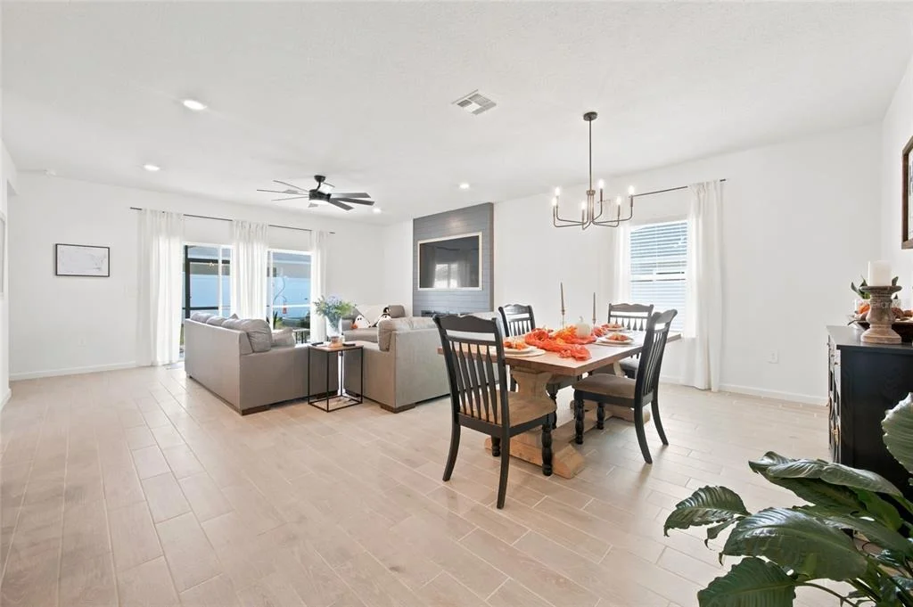 Photo of 551 NW 4TH PLACE