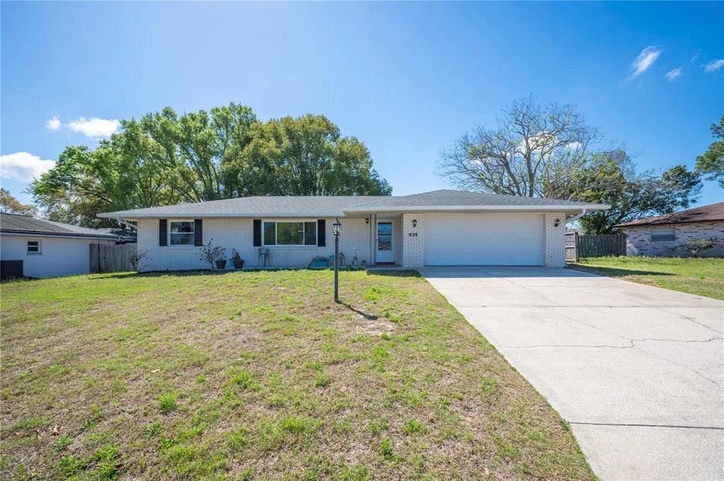 Photo of 635 HILLSIDE CIRCLE