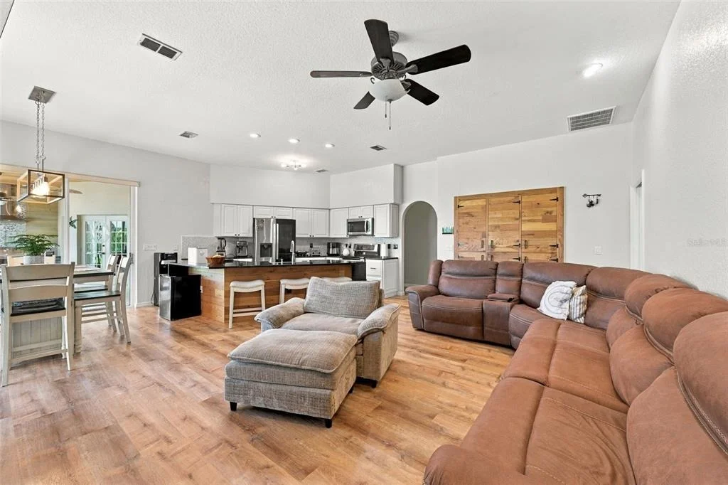 Photo of 8933 THOREAU PLACE