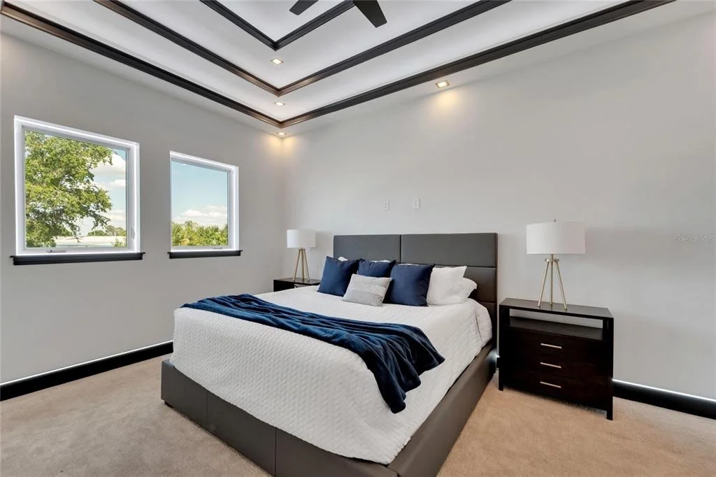 Photo of 6542 SIMONE SHORES CIRCLE