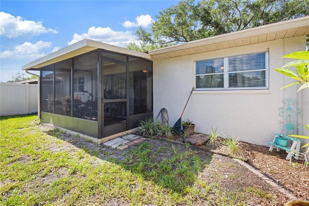 Photo of 2220 MARSHALL DRIVE