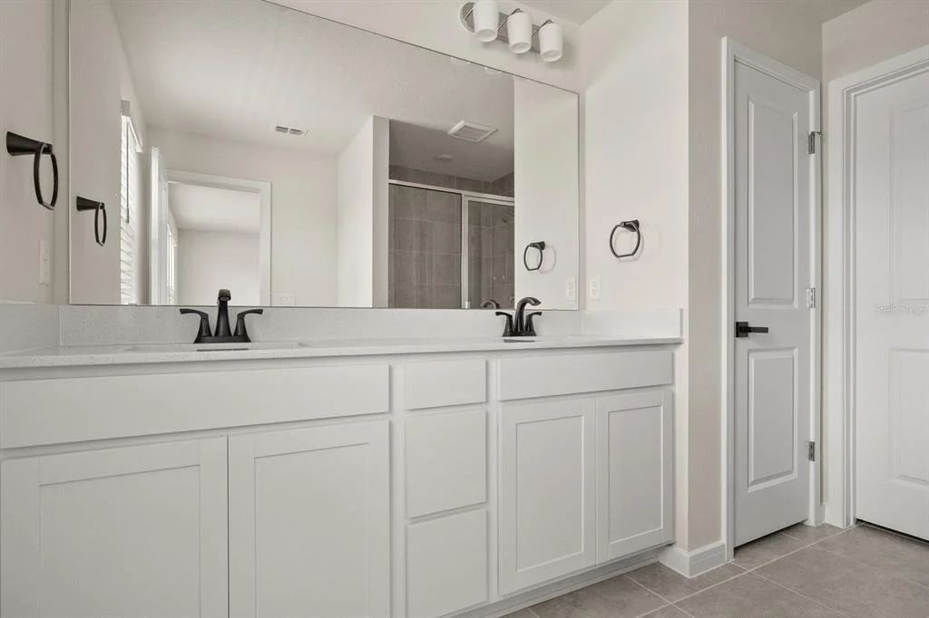 Photo of 4066 FEATHER TREE DRIVE