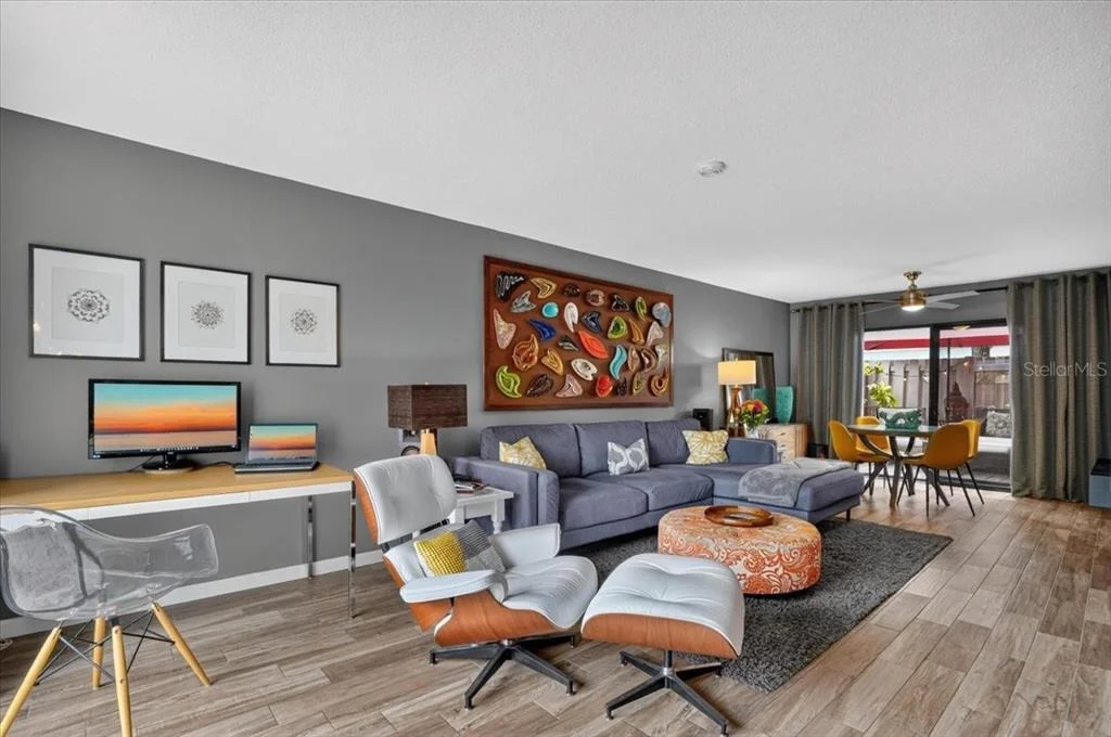 Photo of Unit 310 at 4001 BENEVA ROAD