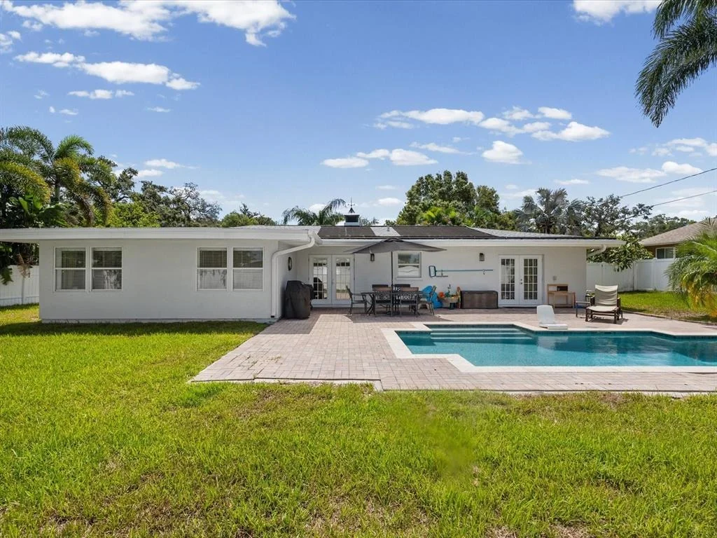 Photo of 118 LIVE OAK LANE