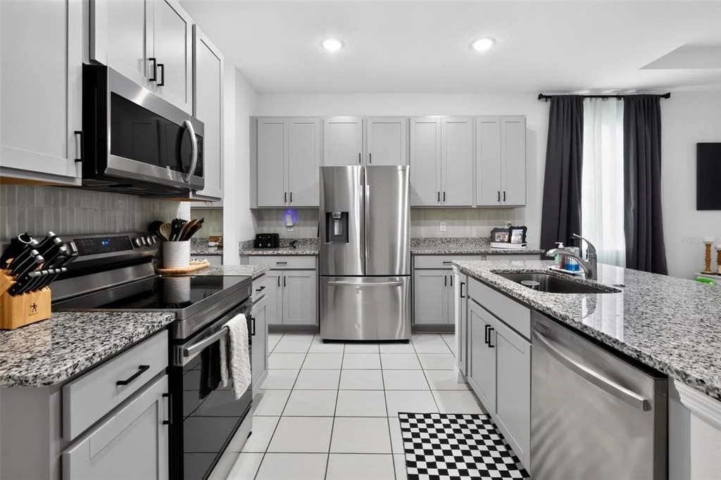 Photo of 5616 BEGGS ROAD