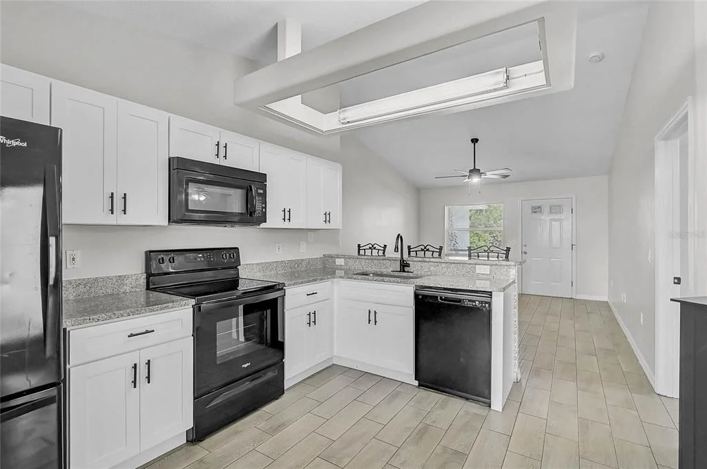 Photo of 879 NANTUCKET ROAD