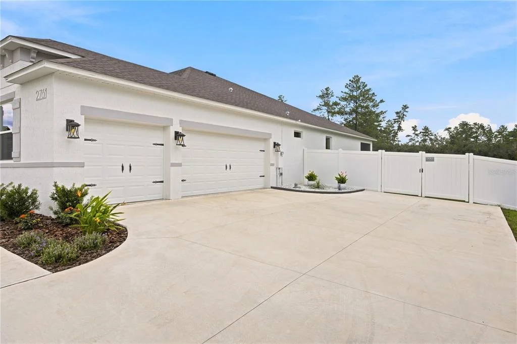 Photo of 2761 SW 175TH LOOP