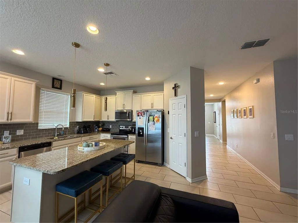 Photo of 1834 CASTLETON DRIVE