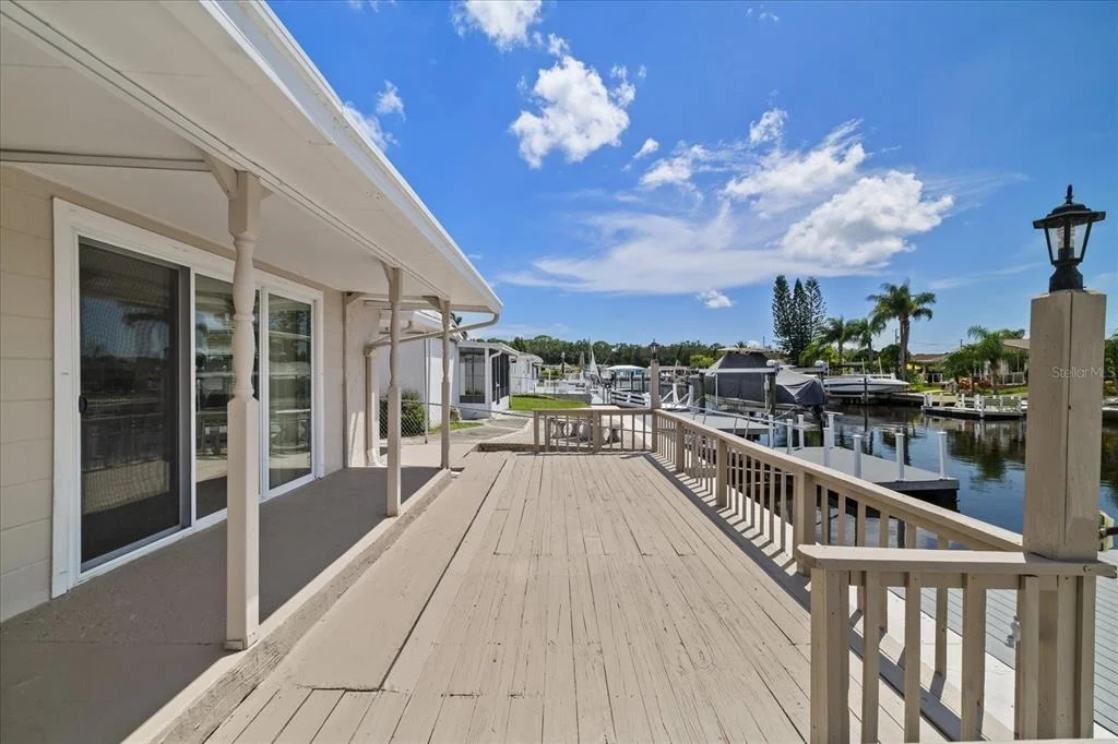 Photo of 4933 SHELL STREAM BOULEVARD