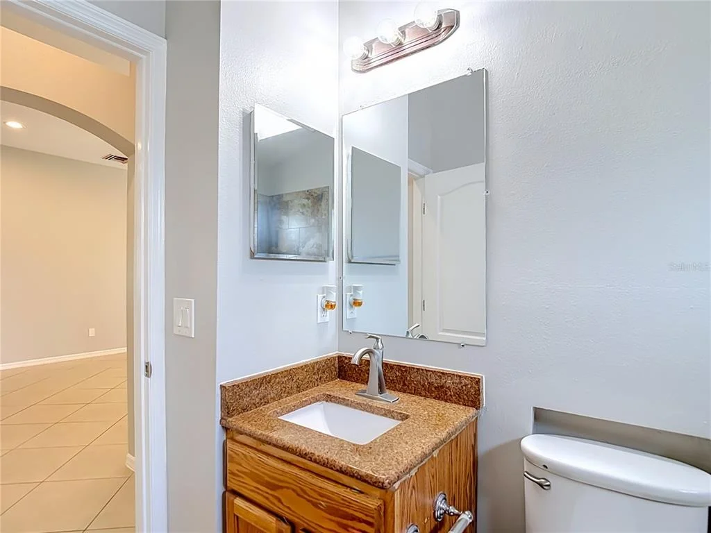Photo of 805 LESA GLEN PLACE