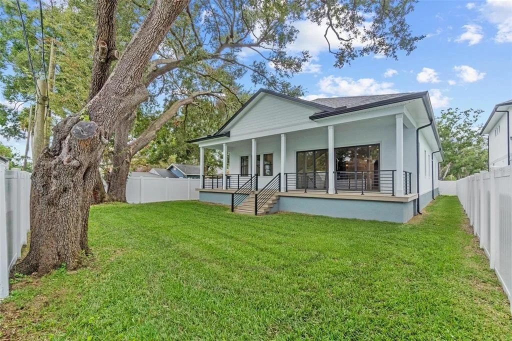Photo of 403 PARK BOULEVARD