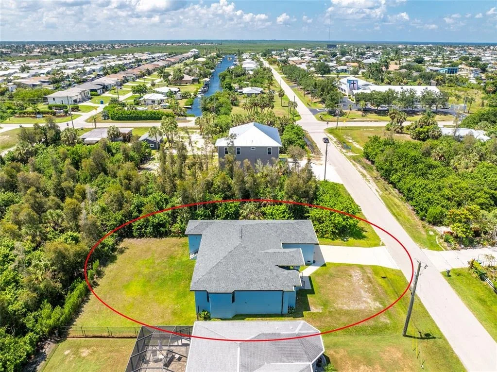 Photo of 3900 PALM DRIVE