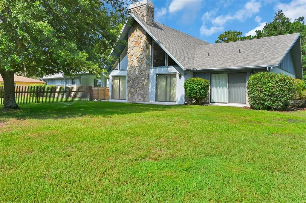 Photo of 821 N GOLF COURSE DRIVE