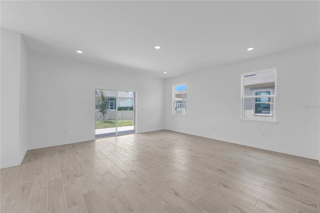 Photo of 1666 MEADOWGROVE AVENUE