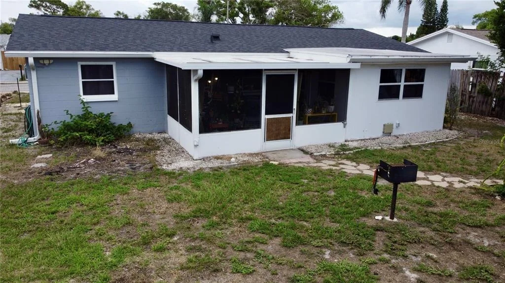 Photo of 1421 WICKHAM LANE