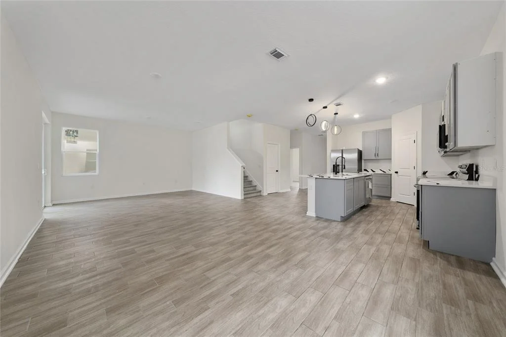 Photo of 6404 SPRUCEPINE LANE