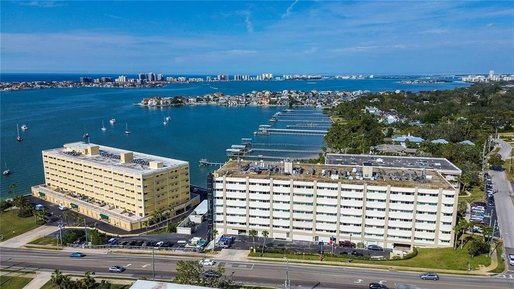 Photo of Unit 514A at 100 BLUFF VIEW DRIVE