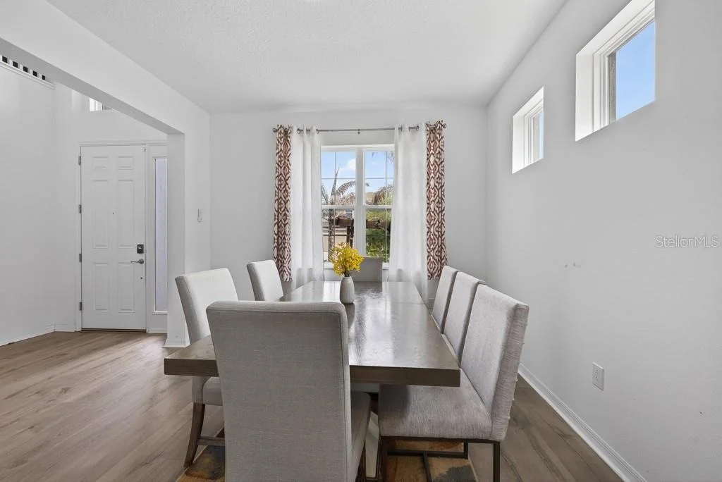 Photo of 12337 SHINING WILLOW STREET