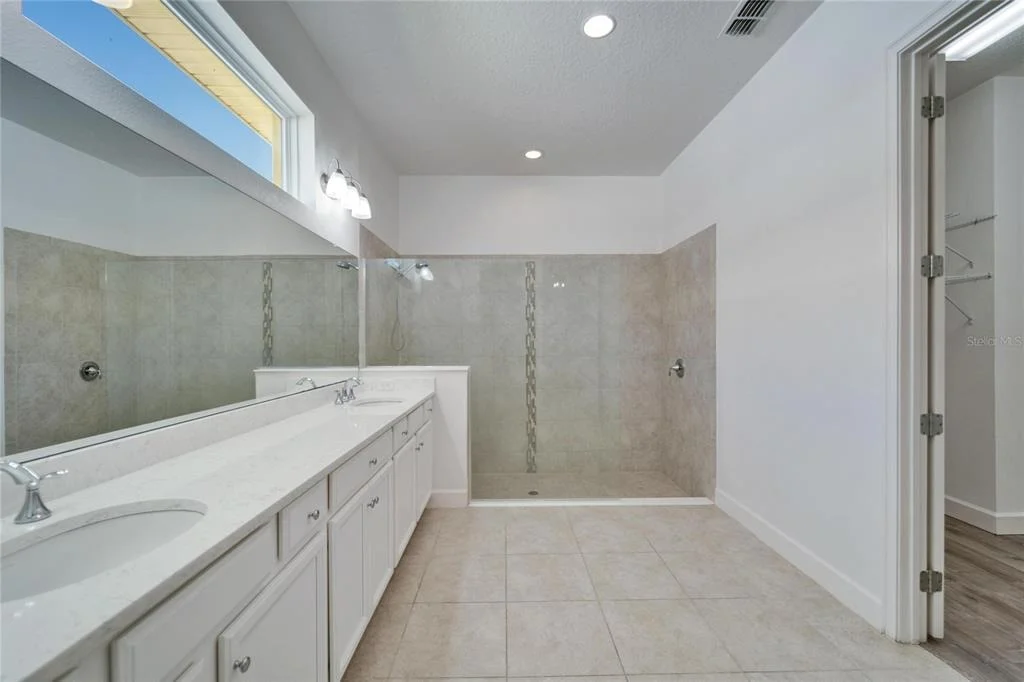 Photo of 729 WINTERSIDE DRIVE
