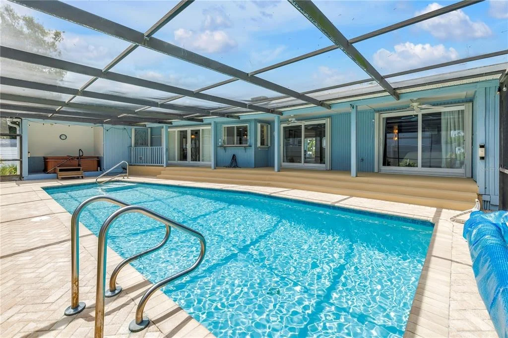 Photo of 3000 HERON PLACE