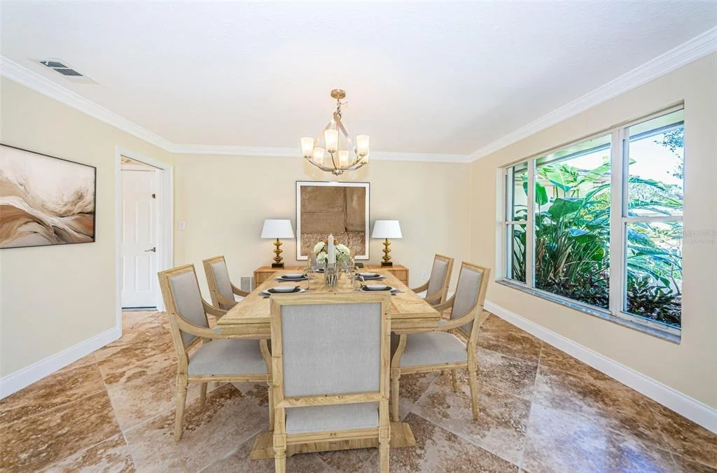 Photo of 2391 ROBERTA LANE