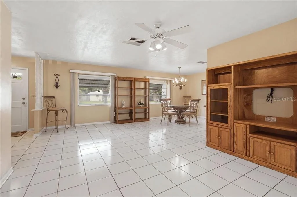Photo of 7222 HOLIDAY DRIVE