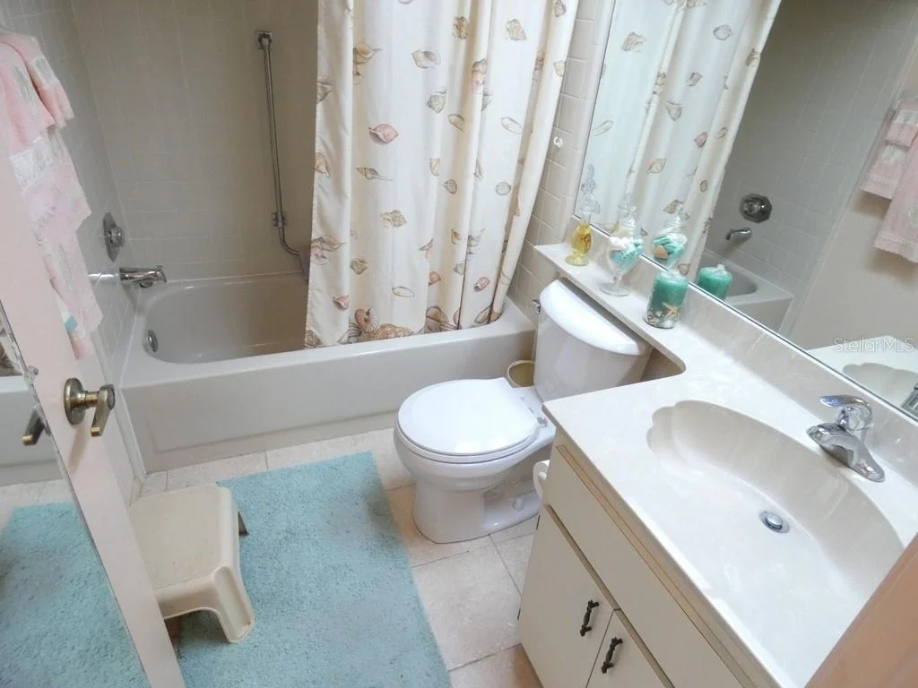 Photo of 945 MADRID DRIVE