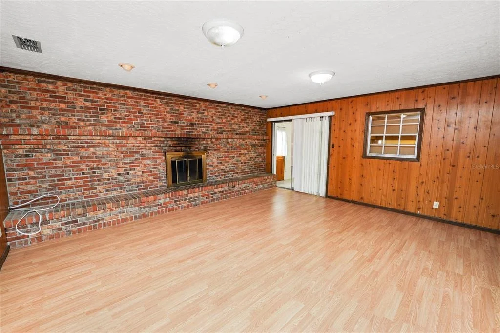 Photo of 760 MANOR DRIVE