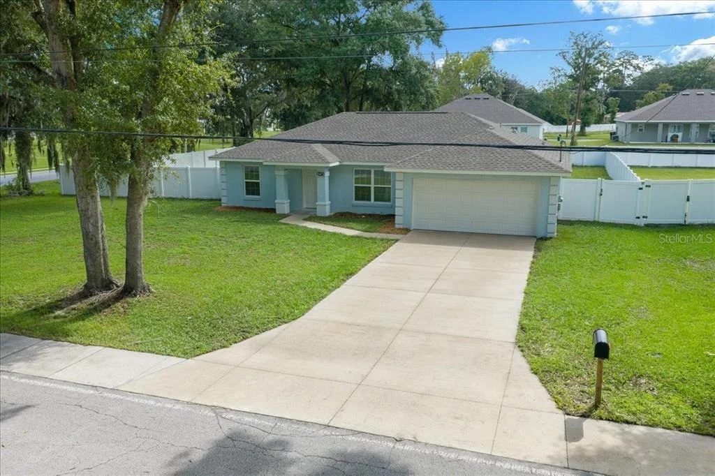 Photo of 2471 NW 24TH ROAD