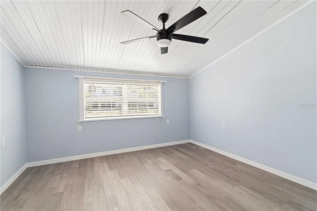 Photo of 607 MANATEE AVENUE