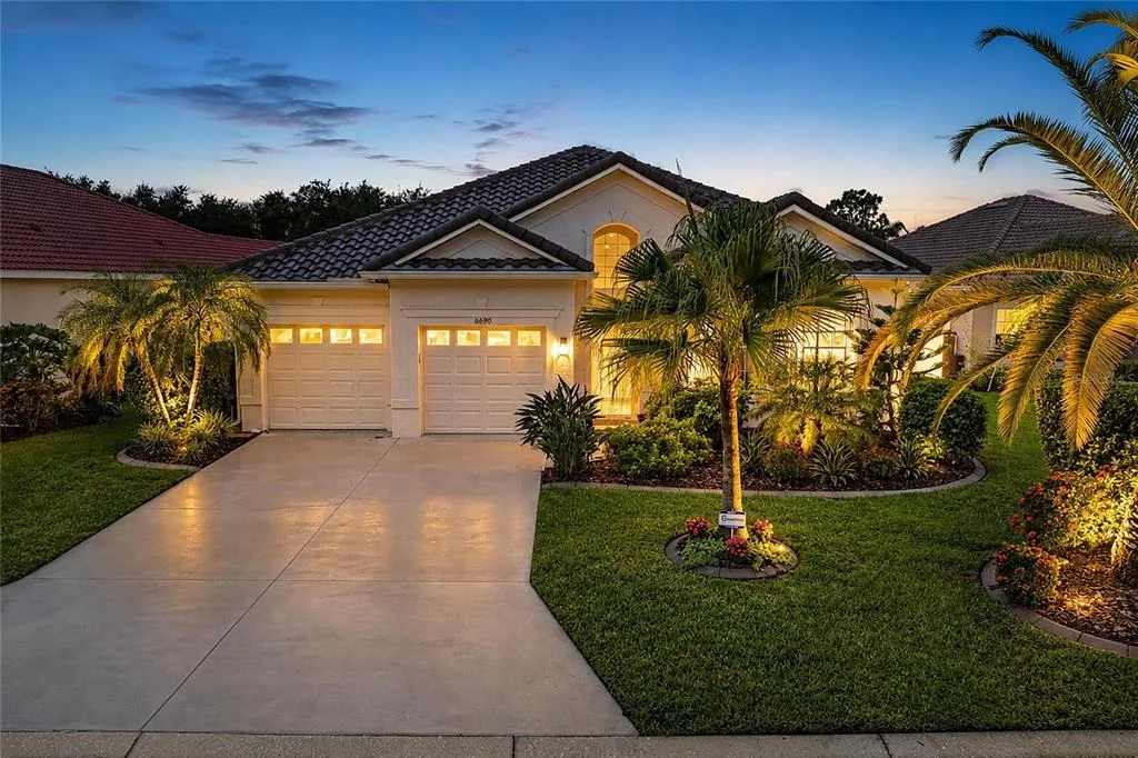 Photo of 6690 TAILFEATHER WAY