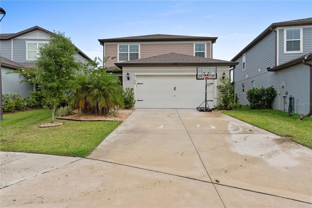 Photo of 9109 ROYAL RIVER CIRCLE