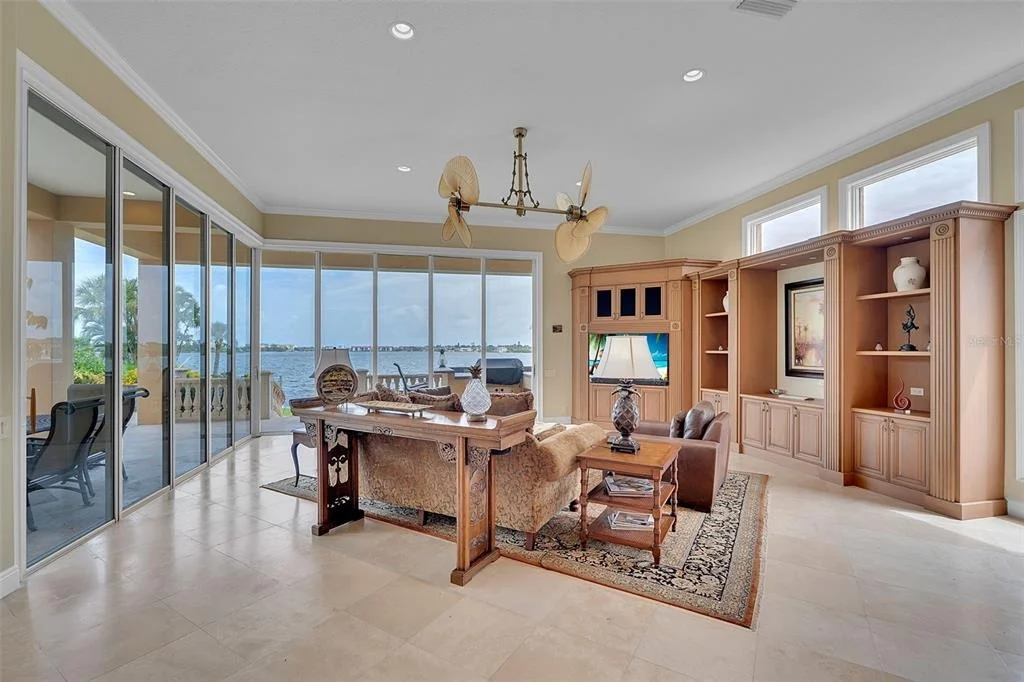 Photo of 1541 CARIBBEAN DRIVE