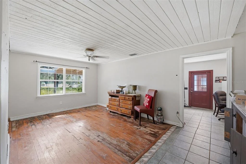 Photo of 15499 OAKCREST CIRCLE