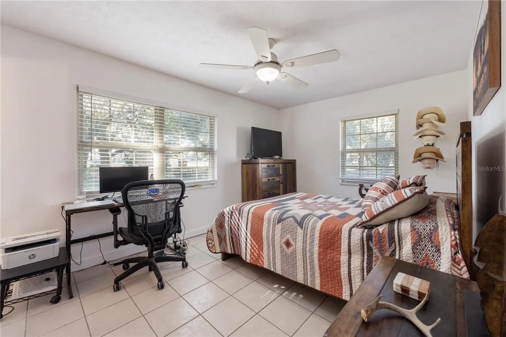 Photo of 17885 NE 2ND PLACE