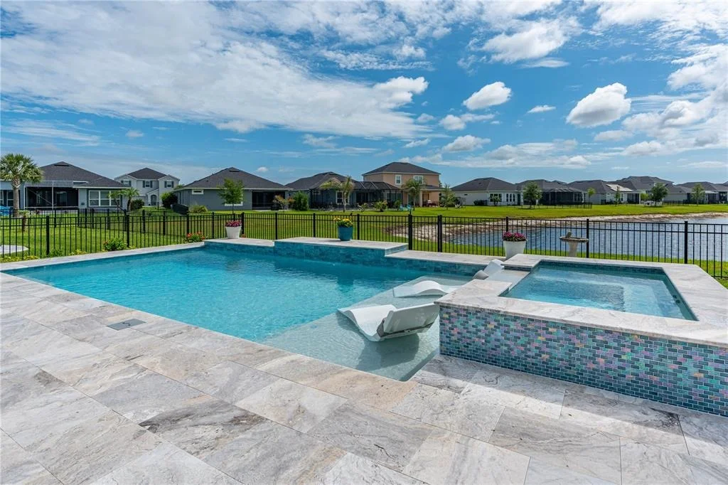 Photo of 268 MOSAIC BOULEVARD