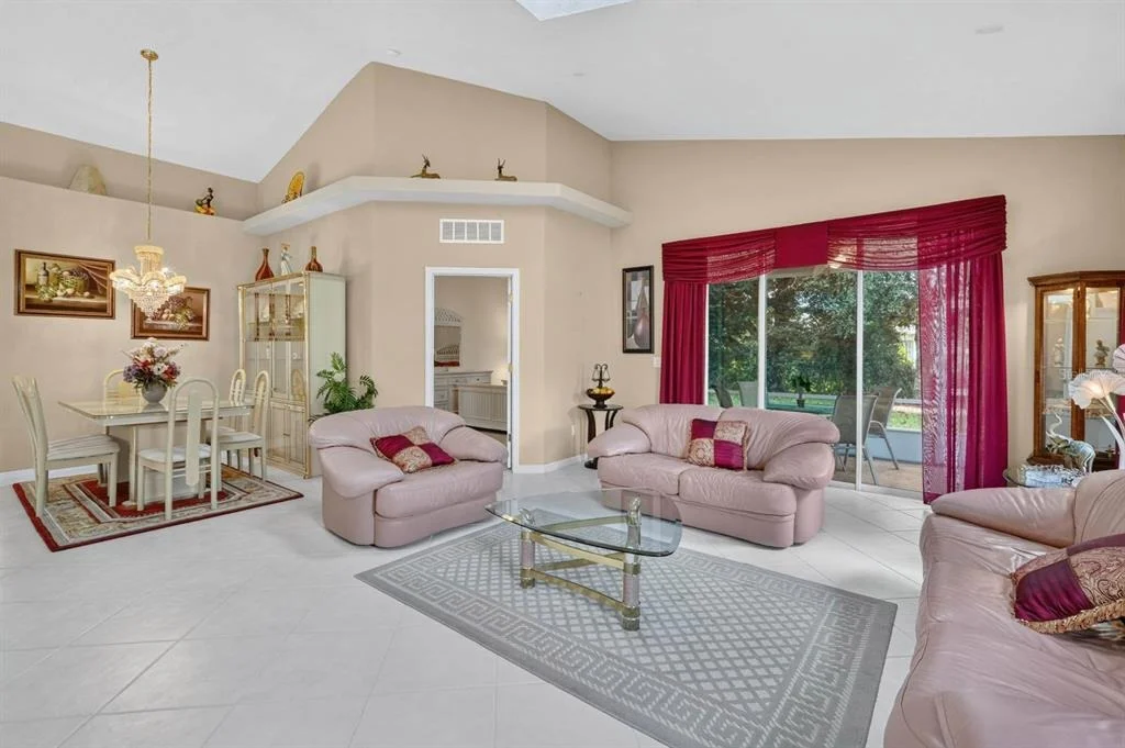 Photo of 142 RAINTREE CIRCLE