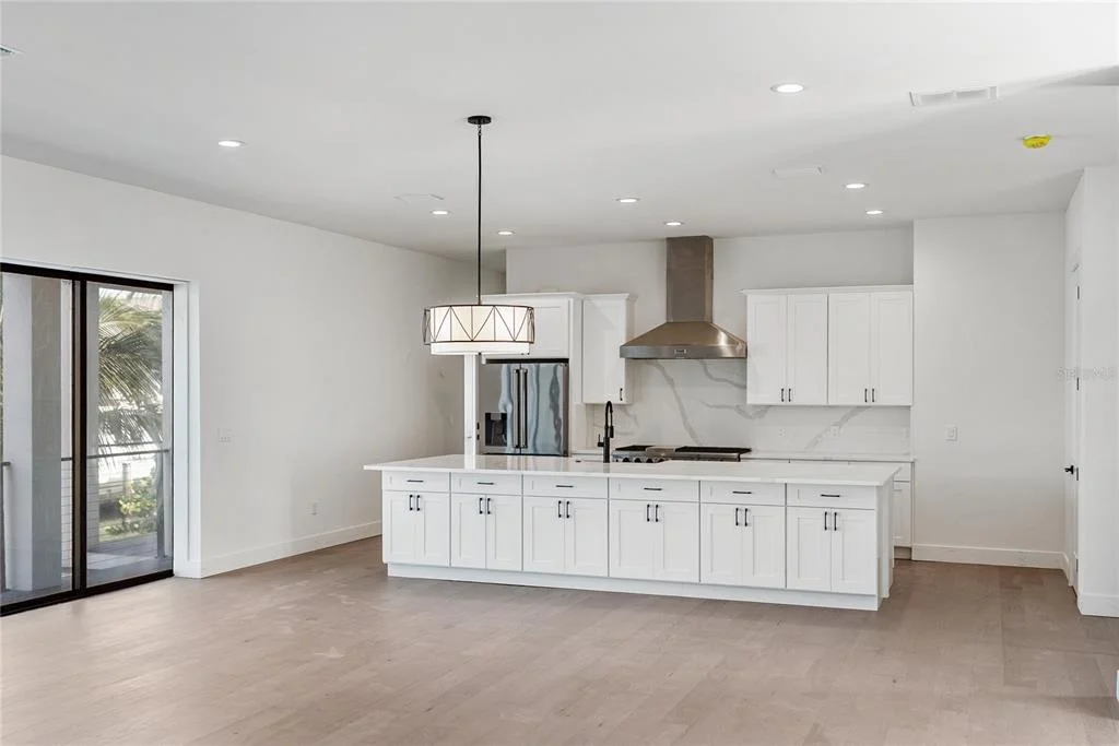Photo of 569 BAYVIEW DRIVE