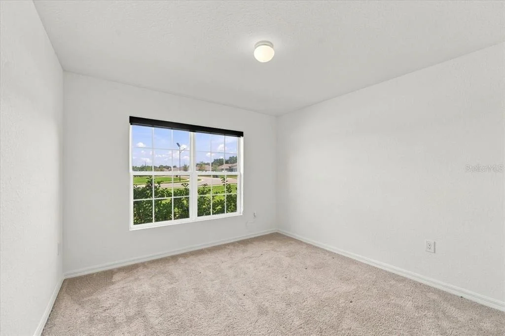 Photo of 912 LOCHLAND LOOP