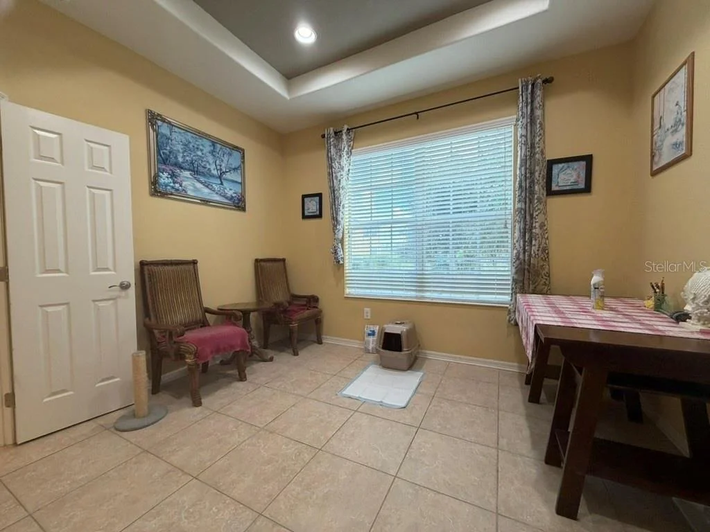 Photo of 8606 DEEP MAPLE DRIVE