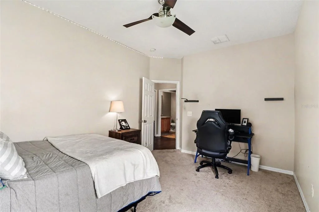 Photo of 10161 SANDY MARSH LANE